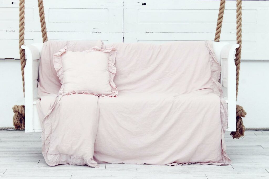 Wann wurde die Hollywoodschaukel erfunden? wannwurde.de Wann wurde die Hollywoodschaukel erfunden? wannwurde.de